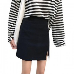 Relaxed Slim-Fit Black A-Line Mini Skirt With
