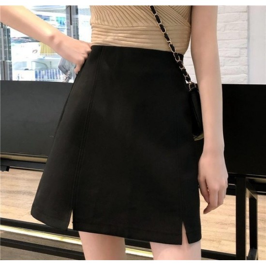 Lightweight High-Waisted Black Mini Skirt For Petite