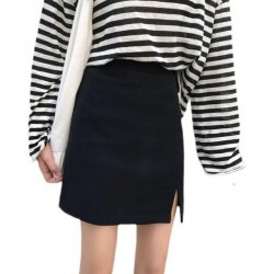 Versatile Slim-Fit Black A-Line Mini Skirt With